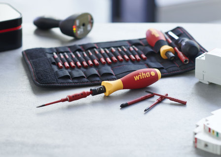 WIHA VDE SlimTorque Starterset 2872 T18 - SL/PZ/TORX, 18-delig