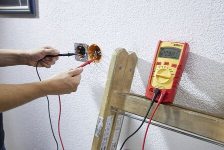 Wiha digitale multimeter tot 1.000 V AC, CAT IV