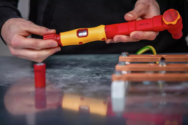 Wiha 3/8&#039;&#039; Momentsleutel 1000V 5-25Nm 290mm