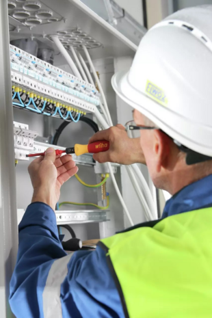 Wiha Momentschroevendraaierset TorqueVario&reg;-S electric 0,8-5,0 Nm PlusMin/Pozidriv 5-delig 38074